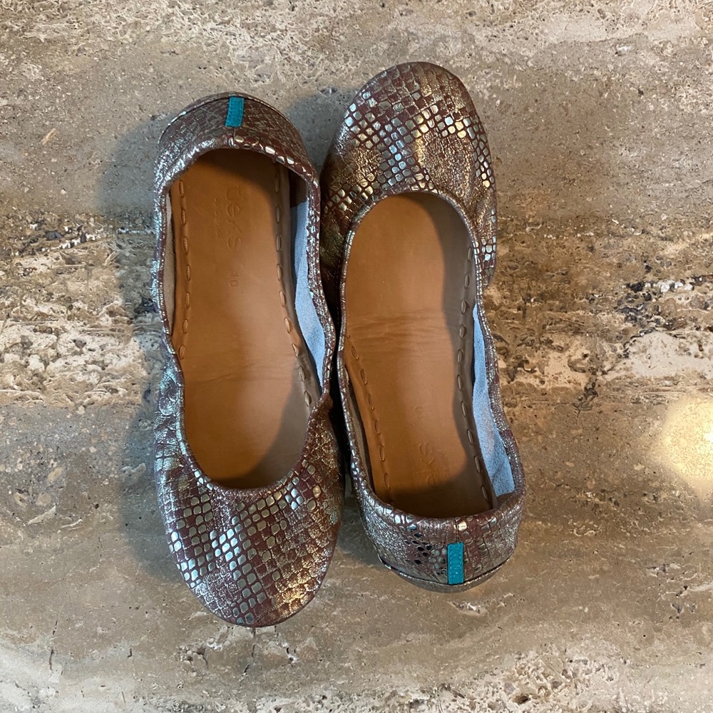 Tieks Wild Copper foldable ballet flat size 10